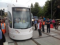 Naujos tramvajaus linijos Palerme. Įrengti  FASERFIX®KS latakai