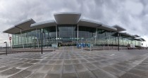 Vraclovo oro uostas - naujas terminalas ir peronas